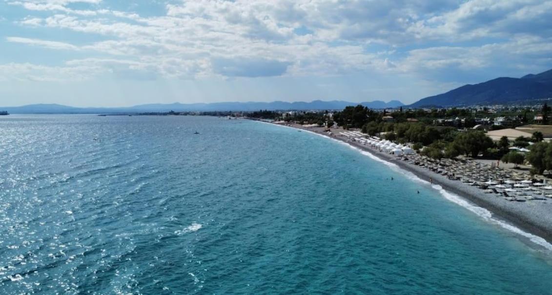 Downtown Central Suite With Private Parking Kalamata Esterno foto